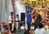 श्री राम कृष्ण नगर में 'बड़ी महारानी' का भव्य जागरण:नानपारा में नवदुर्गा पूजा समिति ने कराया भव्य आयोजन, भजनों व झांकियों पर झूमे श्रद्धालु श्री राम कृष्ण नगर में 'बड़ी महारानी' का भव्य जागरण:नानपारा में नवदुर्गा पूजा समिति ने कराया भव्य आयोजन, भजनों व झांकियों पर झूमे श्रद्धालु