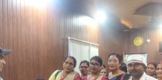 मिठौरा में आशा कार्यकर्ताओं ने अनिश्चितकालीन कार्य बहिष्कार शुरू किया:मांगें पूरी न होने पर जिला कमेटी ने धरना-प्रदर्शन किया, स्वास्थ्य सेवाओं पर असर मिठौरा में आशा कार्यकर्ताओं ने अनिश्चितकालीन कार्य बहिष्कार शुरू किया:मांगें पूरी न होने पर जिला कमेटी ने धरना-प्रदर्शन किया, स्वास्थ्य सेवाओं पर असर