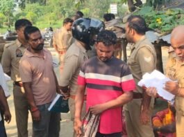 बस्ती में लापता युवक का नाले के पास मिला शव:परिजनों ने हत्या की आशंका जताई, पुलिस ने जांच शुरू की