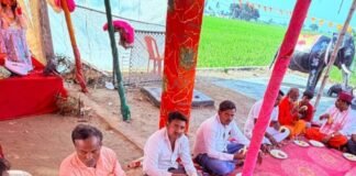 इटवा में हियुवा ने फलाहार कार्यक्रम कर सामाजिक समरसता पर-जोर:नवरात्रि पर्व पर कार्यकर्ताओं ने राष्ट्रहित और नारी सम्मान का संकल्प लिया इटवा में हियुवा ने फलाहार कार्यक्रम कर सामाजिक समरसता पर-जोर:नवरात्रि पर्व पर कार्यकर्ताओं ने राष्ट्रहित और नारी सम्मान का संकल्प लिया