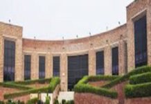 जेएनयू में यौन उत्पीड़न के आरोपों पर सीनियर प्रोफेसर बर्खास्त