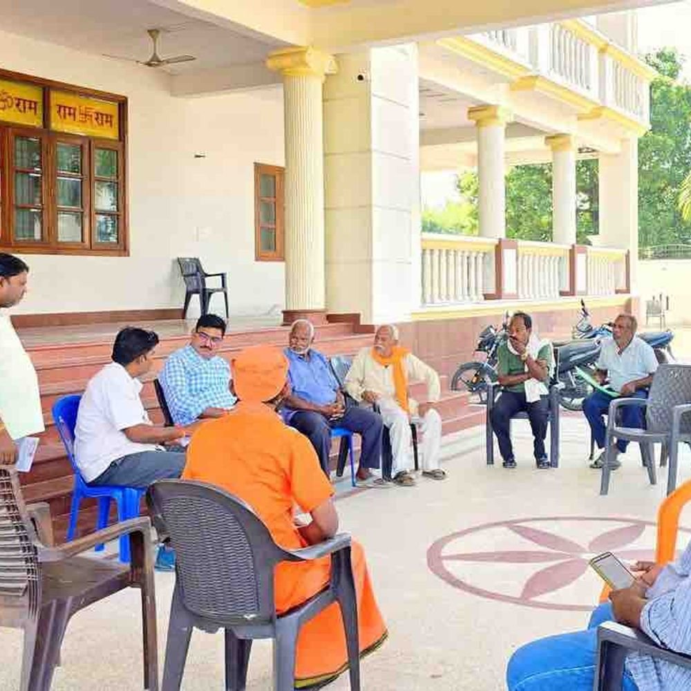 विधायक ने जनसुनवाई कर अधिकारियों को दिए निर्देश:हर्रैया में सड़क, पानी, बिजली समेत कई मुद्दों पर तुरंत समाधान को कहा