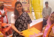 अंतर्राष्ट्रीय वृद्ध दिवस पर रेडक्रास ने लगाया स्वास्थ्य शिविर*