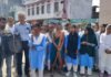 गाँधी जयंती के अवसर पर जिला विधिक सेवा प्राधिकरण, श्रावस्ती द्वारा प्रभातफेरी का हुआ आयोजन* *स्कूली छात्र-छात्राओं ने कोतवारी भिनगा से लेकर ईदगाह तिराहा तक निकाली विधिक जागरूकता रैली, नुक्कड़ नाटक के माध्यम से लोगों को दी विधिक जानकारी*