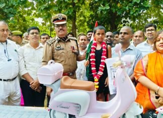 गांधी जयंती एवं लाल बहादुर शास्त्री जयंती के अवसर पर 7 वर्षीय बालिका अनामिका मिश्रा द्वारा 30 किलोमीटर मैराथन दौड़ पूरी कर बढ़ाया जिले का गौरव-*