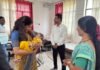 जिलाधिकारी एवं मुख्य विकास अधिकारी ने गांधी जयंती पर 50 क्षय रोगियों व 11 कुष्ठ रोगियों को प्रदान की पोषण पोटली व अन्य सामग्री*