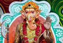 हरिहरगंज में रामलीला शुरू, थाना प्रभारी ने की पूजा:कार्यक्रम की सुरक्षा व्यवस्था का जायजा लिया हरिहरगंज में रामलीला शुरू, थाना प्रभारी ने की पूजा:कार्यक्रम की सुरक्षा व्यवस्था का जायजा लिया