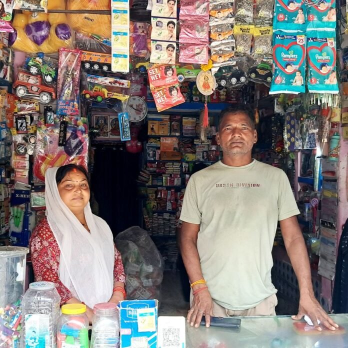 बहादुरपुर की मंजू बनीं आत्मनिर्भरता की मिसाल:30 हजार की मदद से ब्यूटी पार्लर और श्रृंगार प्रसाधन का कारोबार बढ़ाया