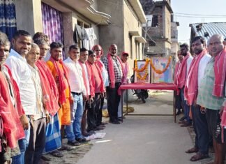 मुलायम सिंह यादव की पुण्यतिथि पर दी श्रद्धांजलि:निचलौल की चार ग्राम सभाओं में हुई सभाएं; सपा नेता रामनिवास यादव ने नेताजी के संघर्ष और विचारों को किया याद मुलायम सिंह यादव की पुण्यतिथि पर दी श्रद्धांजलि:निचलौल की चार ग्राम सभाओं में हुई सभाएं; सपा नेता रामनिवास यादव ने नेताजी के संघर्ष और विचारों को किया याद