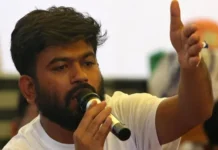 ‘ऐसा कोई बॉन्ड साइन नहीं किया’, रिहाई के बाद अभिजीत दीपके ने फिर भरी आंदोलन की हुंकार 'ऐसा कोई बॉन्ड साइन नहीं किया', रिहाई के बाद अभिजीत दीपके ने फिर भरी आंदोलन की हुंकार