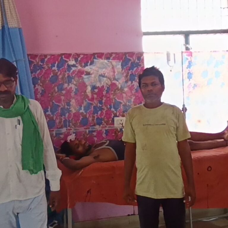 सरकारी जमीन पर पेड़ कटान की सूचना देने पर मारपीट:श्रावस्ती में मंसाराम समेत 4 लोग घायल, दो जिला अस्पताल रेफर