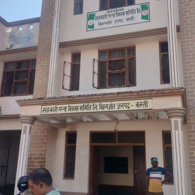 खरीद के सरकारी दावों के बावजूद किसान परेशान:सरकार के दावों के बावजूद बिचौलियों का राज, बैठकें सिर्फ बजट पर केंद्रित