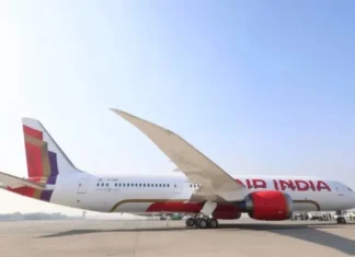 सऊदी में कई ब्लास्ट, किंग खालिद एयरपोर्ट करना पड़ा बंद; Air इंडिया की फ्लाइट दिल्ली रिटर्न सऊदी में कई ब्लास्ट, किंग खालिद एयरपोर्ट करना पड़ा बंद; Air इंडिया की फ्लाइट दिल्ली रिटर्न