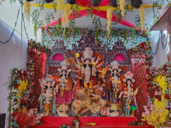 b04e5d69-acf9-4191-a3d2-eec38ac784c9_1791718988632.jpg Nawabganj Navratri 2026 | Bahraich Durga Puja Pandal Live Update