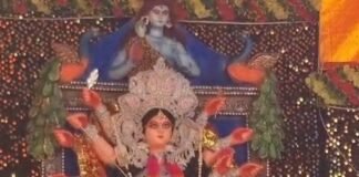जमुनहा में शारदीय नवरात्रि पर सजा माता रानी का दरबार:स्कूल प्रांगण में मेहुल नाग ने भेंट की पहली चुनरी, विधि-विधान से हुई कलश स्थापना जमुनहा में शारदीय नवरात्रि पर सजा माता रानी का दरबार:स्कूल प्रांगण में मेहुल नाग ने भेंट की पहली चुनरी, विधि-विधान से हुई कलश स्थापना