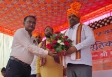 बलरामपुर में मुख्यमंत्री सामूहिक विवाह योजना के तहत शादियां:विधायक ने नवविवाहित जोड़ों को दिया आशीर्वाद, जरूरतमंद परिवारों को मिली मदद बलरामपुर में मुख्यमंत्री सामूहिक विवाह योजना के तहत शादियां:विधायक ने नवविवाहित जोड़ों को दिया आशीर्वाद, जरूरतमंद परिवारों को मिली मदद