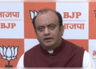कैप्टन स्मित मच्छर को लेकर गांधी परिवार की चुप्पी पर भाजपा का सवाल