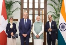 यूपी:आगरा के जूता उद्योग की वैश्विक बाजार पर नजर, पीएम मोदी और स्विस राष्ट्रपति की बैठक में पूरन डावर शामिल – Agra Industrialist Puran Dawar Joins Modi-swiss President Talks, Highlights Footwear Sector Opportunities यूपी:आगरा के जूता उद्योग की वैश्विक बाजार पर नजर, पीएम मोदी और स्विस राष्ट्रपति की बैठक में पूरन डावर शामिल - Agra Industrialist Puran Dawar Joins Modi-swiss President Talks, Highlights Footwear Sector Opportunities