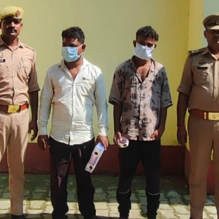 महिलाओं को झांसा देकर जेवर हड़पने वाले 2 ठग गिरफ्तार:फर्जी रसीद से करते थे ठगी, मंगलसूत्र, बाइक और 9 फर्जी बिल मिले