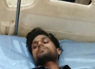 तेज रफ्तार बाइक सवार ने युवक को मारी ठोकर:पुलिस जांच में जुटी, गंभीर रूप से घायल युवक जिला अस्पताल रेफर तेज रफ्तार बाइक सवार ने युवक को मारी ठोकर:पुलिस जांच में जुटी, गंभीर रूप से घायल युवक जिला अस्पताल रेफर