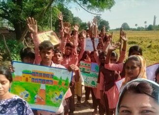 हरिहरपुररानी के पाण्डेय पुरवा में मीना मंच ने कार्यक्रम किया:समुदाय को स्वच्छता और बालिका शिक्षा के लिए जागरूक किया हरिहरपुररानी के पाण्डेय पुरवा में मीना मंच ने कार्यक्रम किया:समुदाय को स्वच्छता और बालिका शिक्षा के लिए जागरूक किया