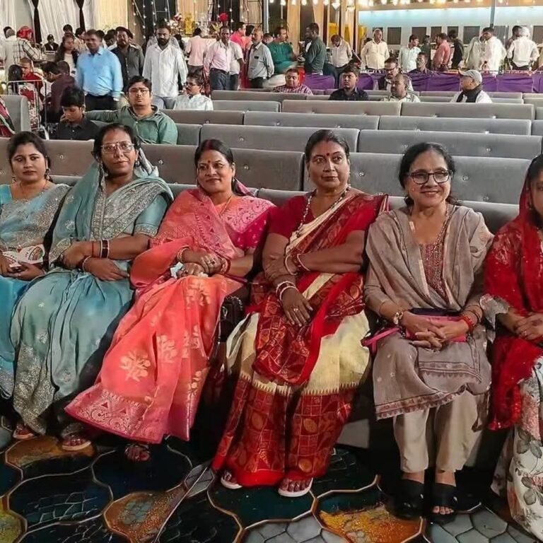 सुषमा लक्ष्मी अरोड़ा लॉन के शुभारंभ में शामिल हुईं:द आर.एन. रॉयल मैरिज लॉन शुरू;