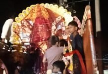 नासिरगंज में मां दुर्गा की प्रतिमा पहुंची, कल होगी स्थापना:शारदीय नवरात्रि की धूम, गाजे-बाजे के साथ हुआ भव्य स्वागत नासिरगंज में मां दुर्गा की प्रतिमा पहुंची, कल होगी स्थापना:शारदीय नवरात्रि की धूम, गाजे-बाजे के साथ हुआ भव्य स्वागत
