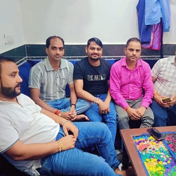 सादुल्लानगर में मां भगवती जागरण की तैयारियां तेज:15 अक्टूबर को होगा आयोजन, कानपुर, प्रयागराज और लखनऊ के कलाकार देंगे प्रस्तुति