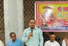 सिसवा में महाराजा अग्रसेन जयंती पर सामाजिक एकता का संदेश:‘एक ईंट, एक रुपया’ के सिद्धांत से समाज को जोड़ने वाले महाराजा अग्रसेन को किया नमन सिसवा में महाराजा अग्रसेन जयंती पर सामाजिक एकता का संदेश:‘एक ईंट, एक रुपया’ के सिद्धांत से समाज को जोड़ने वाले महाराजा अग्रसेन को किया नमन