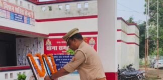 लालगंज थाने में गांधी-शास्त्री जयंती मनाई गई:पुलिसकर्मियों ने दोनों महापुरुषों को नमन कर ली कर्तव्यनिष्ठा की शपथ