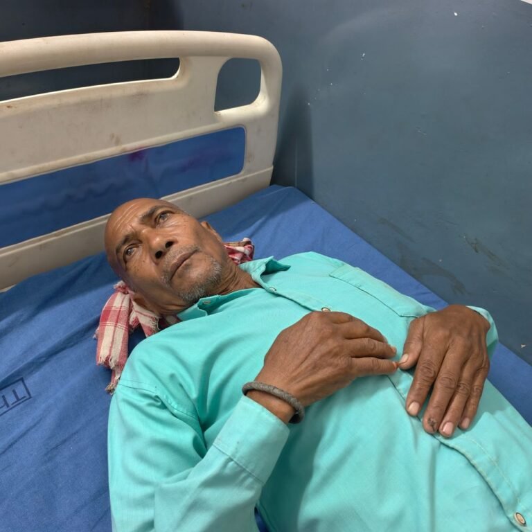 खेत में पैर धोते समय वृद्ध को सांप ने डंसा:समय पर एंटी स्नेक वेनम मिलने से बची जान, हालत खतरे से बाहर