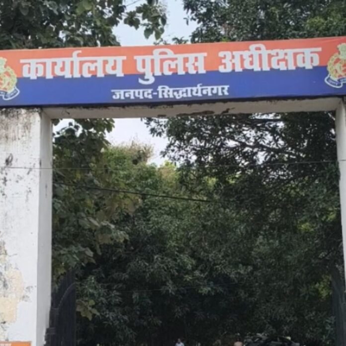 सिद्धार्थनगर में घर में घुसकर मारपीट:कोर्ट के आदेश पर 5 लोगों पर मुकदमा, पुलिस पर कार्रवाई न करने का आरोप