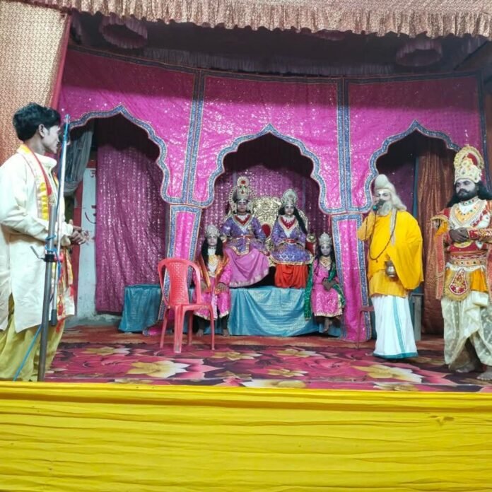 सादुल्लानगर में श्रीराम जन्मोत्सव लीला का मंचन:पंडाल जयकारों से गूंजा, धर्म स्थापना के लिए भगवान विष्णु ने लिया अवतार