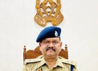 बहराइच पुलिस विभाग में फेरबदल, चार सीओ के कार्यक्षेत्र बदले:अजय मिश्रा विशेश्वरगंज थाना प्रभारी, संदीप द्विवेदी जनसंपर्क अधिकारी नियुक्त