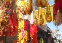 श्रावस्ती में शारदीय नवरात्रि शुरू, मां शैलपुत्री की पूजा:सेजिया क्षेत्र में भक्तिमय माहौल, पंडाल सजने लगे; 9 दिन तक होगी मां दुर्गा की आराधना श्रावस्ती में शारदीय नवरात्रि शुरू, मां शैलपुत्री की पूजा:सेजिया क्षेत्र में भक्तिमय माहौल, पंडाल सजने लगे; 9 दिन तक होगी मां दुर्गा की आराधना