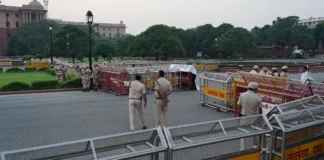‘अगर अनुमति नहीं मिली तो प्रदर्शन अवैध है’, CJP के आज होने वाले प्रोटेस्ट पर सुप्रीम कोर्ट की चेतावनी 'अगर अनुमति नहीं मिली तो प्रदर्शन अवैध है', CJP के आज होने वाले प्रोटेस्ट पर सुप्रीम कोर्ट की चेतावनी