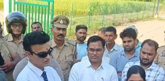 महिला स्वयं सहायता समूह के प्लांट का निरीक्षण:बलसिंहपुर में अपर सचिव ने इसे 'रेगिस्तान में नखलिस्तान' बताया, सिंचाई लागत 200 से घटकर 60 रुपये हुई महिला स्वयं सहायता समूह के प्लांट का निरीक्षण:बलसिंहपुर में अपर सचिव ने इसे 'रेगिस्तान में नखलिस्तान' बताया, सिंचाई लागत 200 से घटकर 60 रुपये हुई