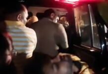 कप्तानगंज सड़क हादसे में युवक घायल:भाजपा की पूर्व प्रदेश मंत्री ने घायल को पहुंचाया अस्पताल कप्तानगंज सड़क हादसे में युवक घायल:भाजपा की पूर्व प्रदेश मंत्री ने घायल को पहुंचाया अस्पताल