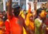 सम्मनपुरवा में दुर्गा पूजन समिति ने निकाली कलश यात्रा:शारदीय नवरात्रि शुरू होने से पहले 17 जगहों पर सजेंगी प्रतिमाएं, गढ़ीघाट पर पुलिस तैनात सम्मनपुरवा में दुर्गा पूजन समिति ने निकाली कलश यात्रा:शारदीय नवरात्रि शुरू होने से पहले 17 जगहों पर सजेंगी प्रतिमाएं, गढ़ीघाट पर पुलिस तैनात