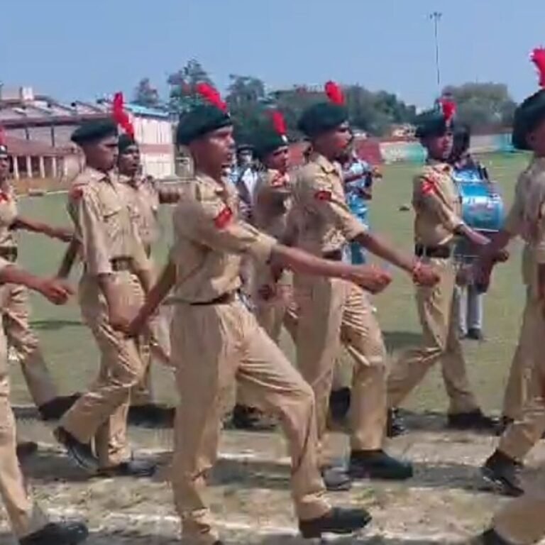 फरजाना, अंकुल और नंदिनी ने 800 मीटर दौड़ जीती:बस्ती में तीन दिवसीय माध्यमिक विद्यालय एथलेटिक्स प्रतियोगिता शुरू