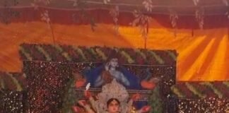 जमुनहा में शारदीय नवरात्रि शुरू, मां दुर्गा की प्रतिमाएं स्थापित:श्रद्धा और उत्साह का माहौल, मंदिरों-पंडालों में शैलपुत्री की पूजा जमुनहा में शारदीय नवरात्रि शुरू, मां दुर्गा की प्रतिमाएं स्थापित:श्रद्धा और उत्साह का माहौल, मंदिरों-पंडालों में शैलपुत्री की पूजा