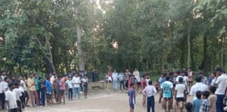 नरायनपुर में बाल कबड्डी प्रतियोगिता शुरू:पहले दिन खिलाड़ियों ने दिखाया दमखम, ग्रामीण और खेल प्रेमी भी पहुंचे नरायनपुर में बाल कबड्डी प्रतियोगिता शुरू:पहले दिन खिलाड़ियों ने दिखाया दमखम, ग्रामीण और खेल प्रेमी भी पहुंचे