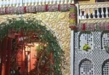 नवरात्र के पहले दिन मंदिरों में शैलपुत्री की पूजा:भक्ति और उल्लास के साथ हुई घटस्थापना नवरात्र के पहले दिन मंदिरों में शैलपुत्री की पूजा:भक्ति और उल्लास के साथ हुई घटस्थापना