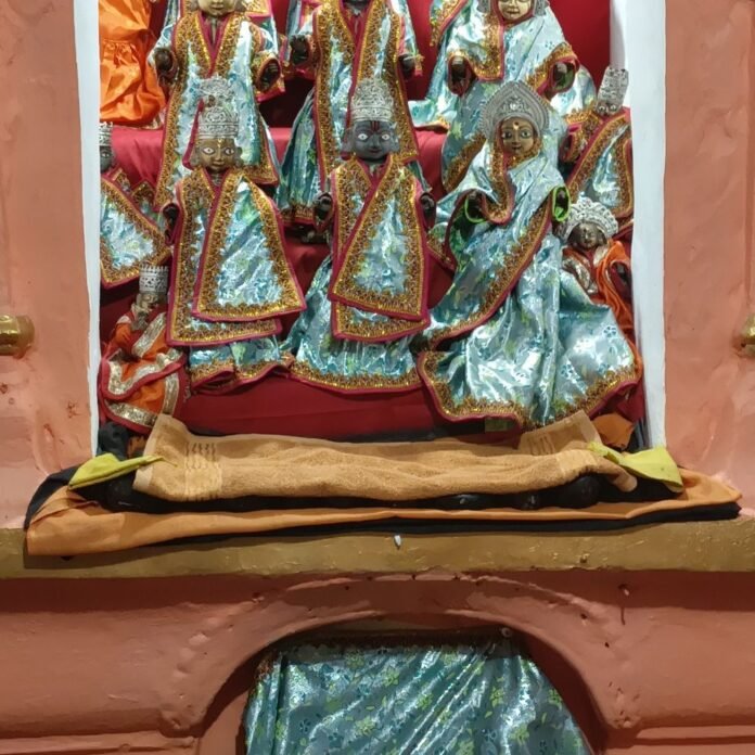 उसका बाजार में 200 साल पुरानी रामलीला शुरू:आज से गूंजेंगे प्रभु श्रीराम के जयकारे, शारदीय नवरात्र पर आयोजन