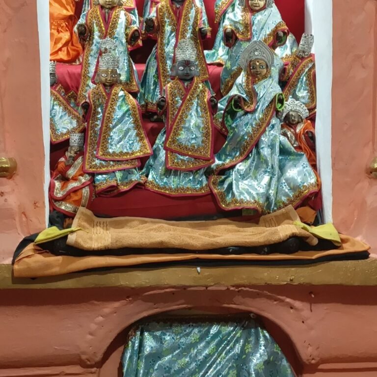 उसका बाजार में 200 साल पुरानी रामलीला शुरू:आज से गूंजेंगे प्रभु श्रीराम के जयकारे, शारदीय नवरात्र पर आयोजन