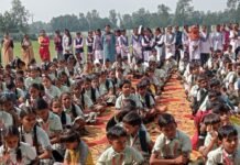 बस्ती 560 लोगों का स्वास्थ्य परीक्षण:रामराज चौधरी की 21वीं पुण्यतिथि पर मेगा हेल्थ कैंप बस्ती 560 लोगों का स्वास्थ्य परीक्षण:रामराज चौधरी की 21वीं पुण्यतिथि पर मेगा हेल्थ कैंप