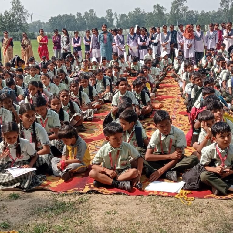 बस्ती 560 लोगों का स्वास्थ्य परीक्षण:रामराज चौधरी की 21वीं पुण्यतिथि पर मेगा हेल्थ कैंप
