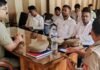घुघली में लेखपालों ने काली पट्टी बांधकर किया काम:मांगों को लेकर जताया विरोध, समाधान दिवस पर आए 5 मामले घुघली में लेखपालों ने काली पट्टी बांधकर किया काम:मांगों को लेकर जताया विरोध, समाधान दिवस पर आए 5 मामले