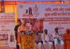 Devipatan Mandir Navratri Visit | Yogi Adityanath Offers Prayers नवरात्र के पहले दिन देवीपाटन मंदिर में भीड़, CM योगी। - Dainik Bhaskar