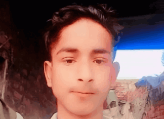 सिद्धार्थनगर में बाइक सवार तीन युवकों की मौत:भवानीगंज के बयारा चौराहे पर अज्ञात वाहन ने मारी टक्कर, भवानीगंज का मामला सिद्धार्थनगर में बाइक सवार तीन युवकों की मौत:भवानीगंज के बयारा चौराहे पर अज्ञात वाहन ने मारी टक्कर, भवानीगंज का मामला
